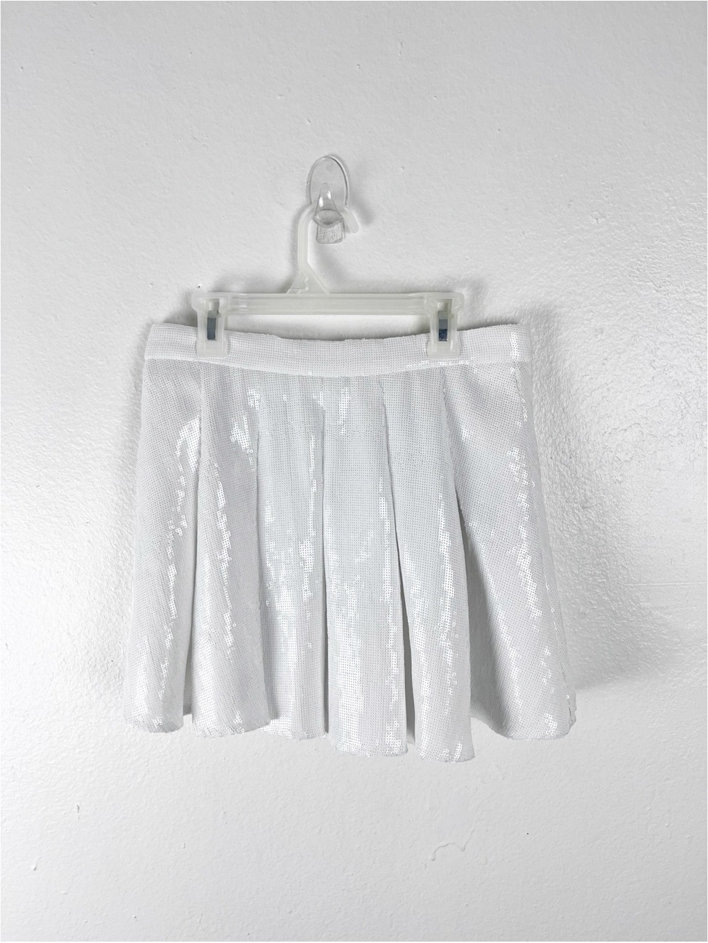 QUEEN OF SPARKLES White Sequins Pleated Mini Skirt Size Small